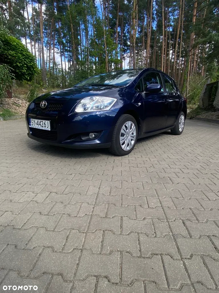 Toyota Auris - 2