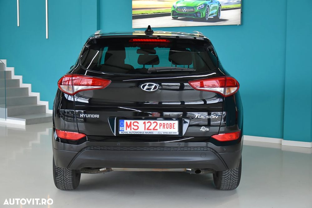 Hyundai Tucson blue 1.7 CRDi 2WD Style - 12