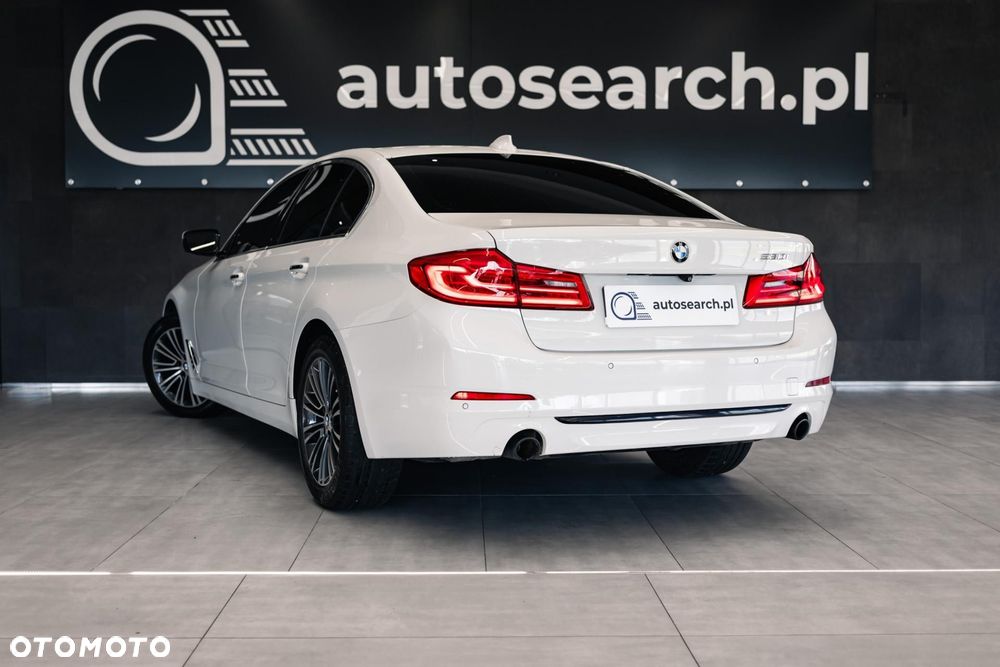 BMW Seria 5 530i Sport Line sport - 7