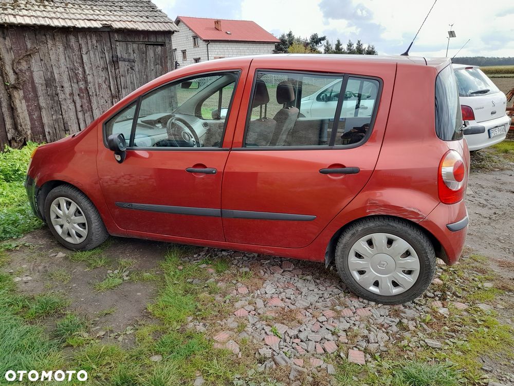 Renault Modus 2005 photo 3