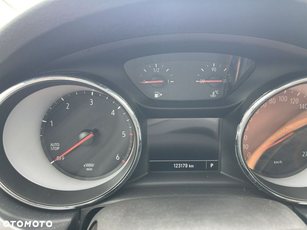 Opel Astra 1.5 CDTI Edition S&S - 8