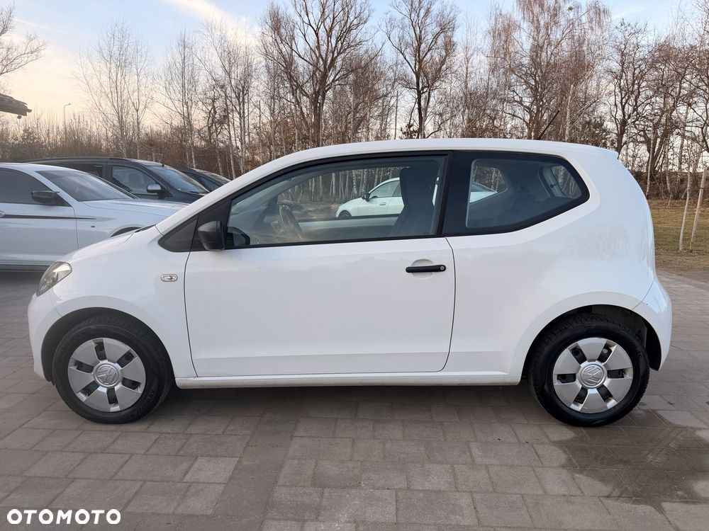 Volkswagen up! - 5