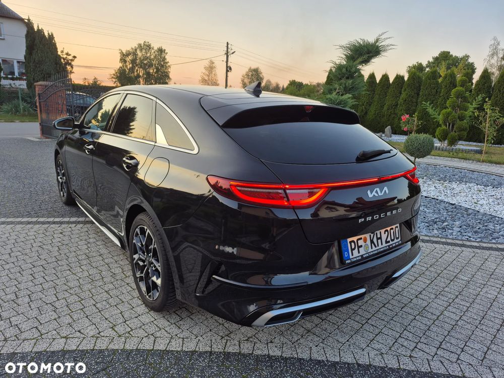 Kia ProCeed 1.5 T-GDI GT Line - 11