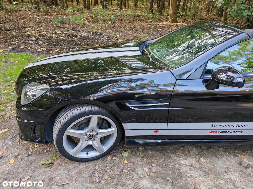 Mercedes-Benz SLK 200 (BlueEFFICIENCY) 7G-TRONIC - 20