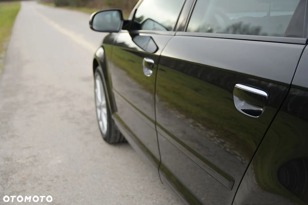 Audi A3 Sportback - 16