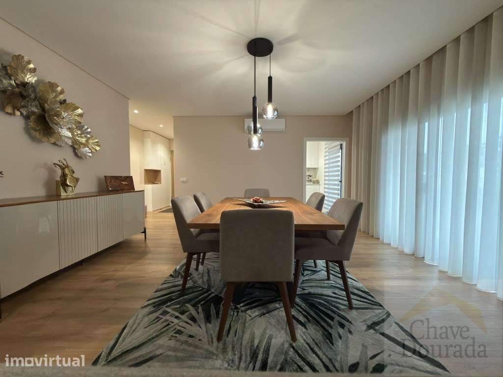 Apartamento T3 com garagem (como novo) - junto ao Mercado - Grande imagem: 5/32