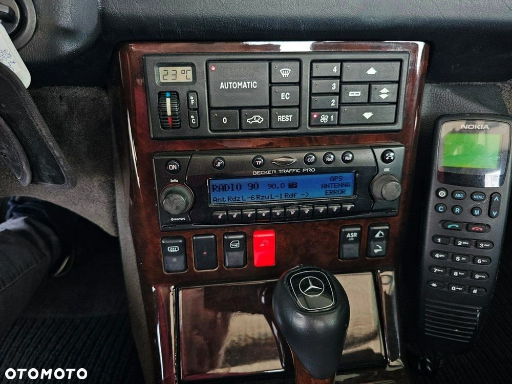 Mercedes-Benz SL - 30