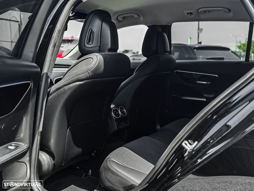 Mercedes-Benz C 300 - 11