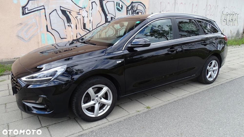 Hyundai i30 1.5 T-GDI 48V-Hybrid DCT EDITION 30+ - 1