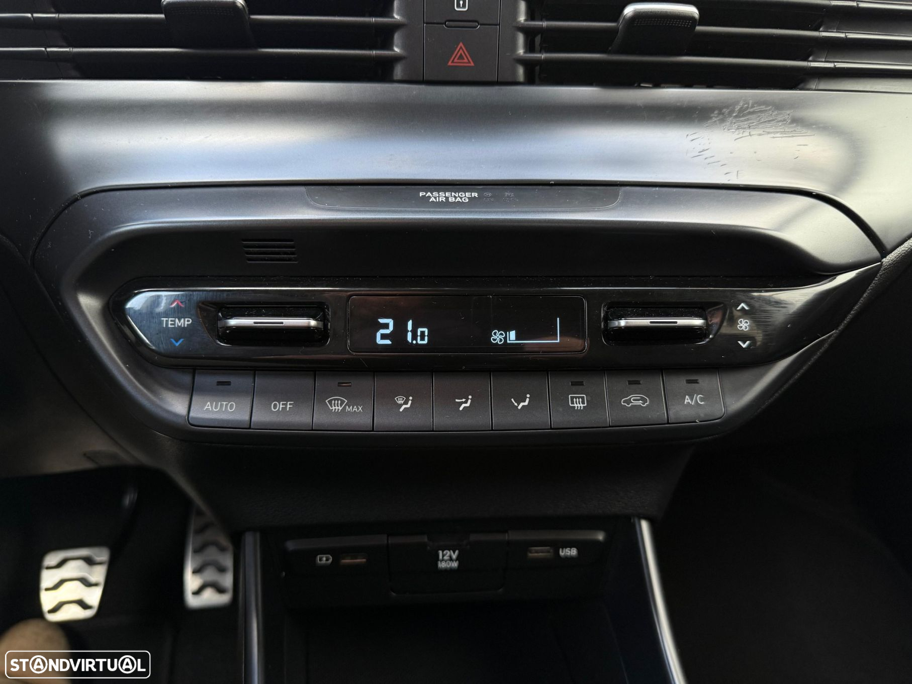Hyundai Bayon 1.0 T-GDI Premium - 16