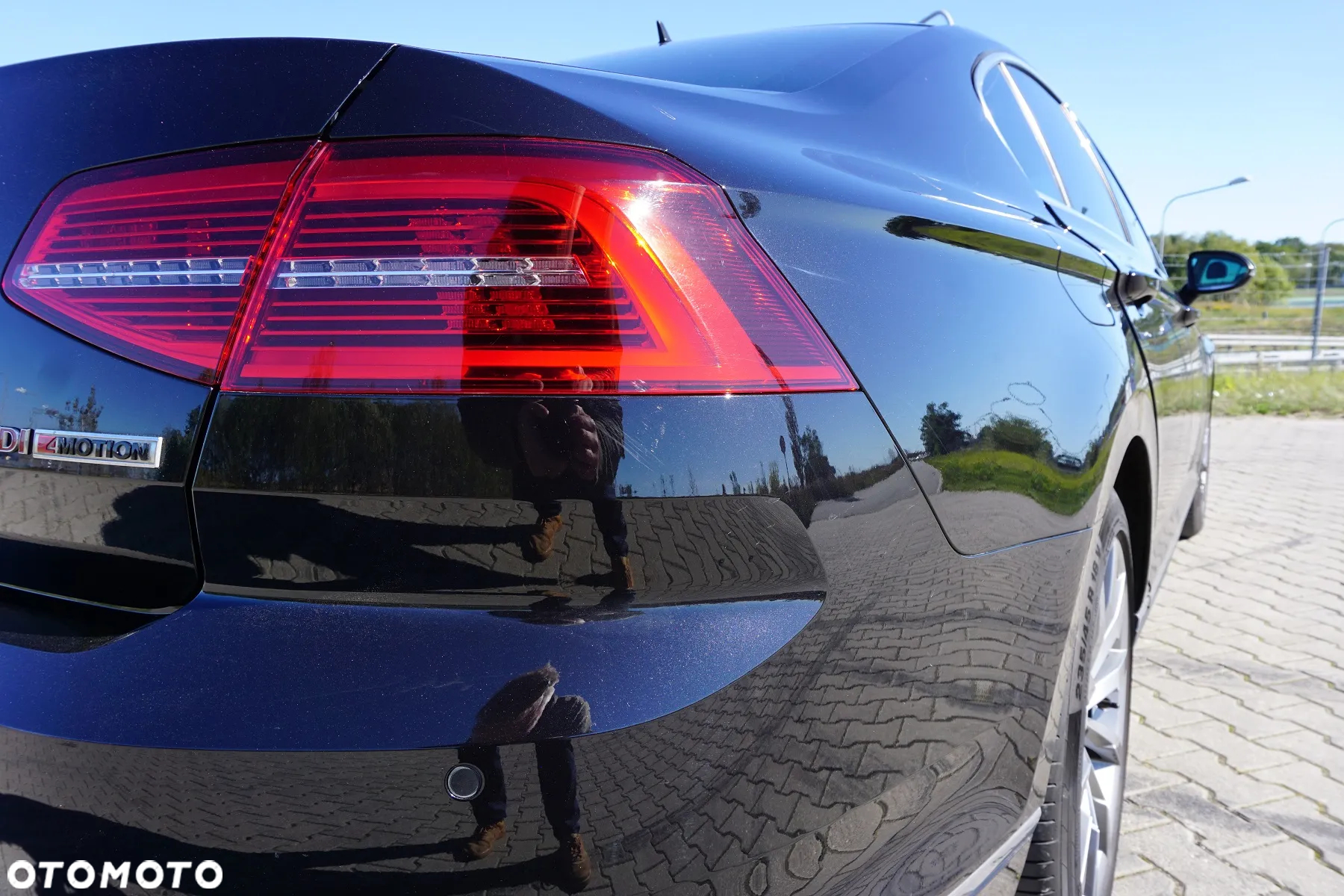 Volkswagen Passat 2.0 TDI Bi-Turbo BMT 4Mot Highline DSG - 6