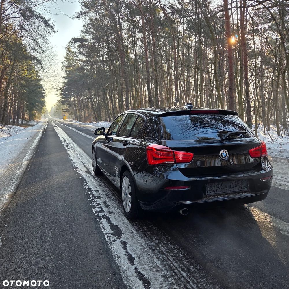 BMW Seria 1 116i Sport Line - 6
