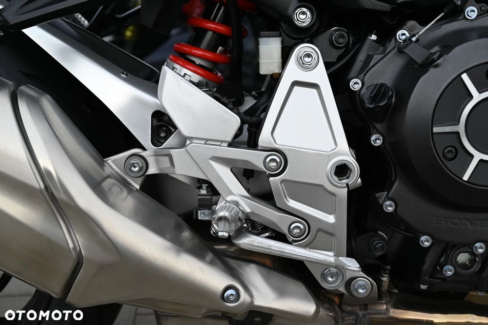 Honda CB - 26