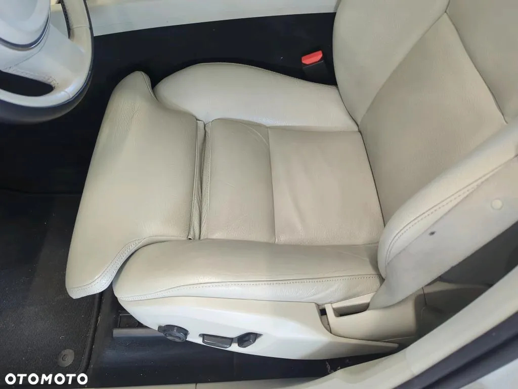 Volvo XC 60 T4 Inscription - 15