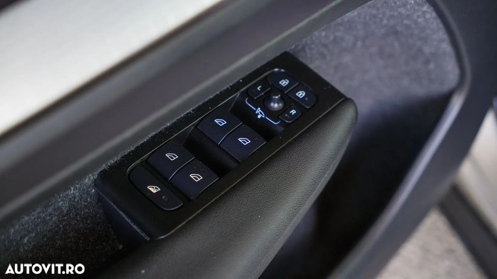 Volvo XC 40 Recharge T5 Twin Engine AT7 Inscription - 22