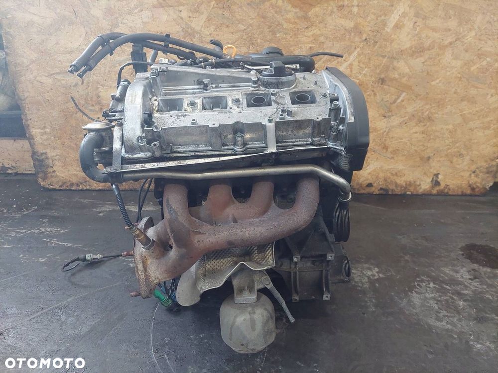 SILNIK BENZYNOWY SŁUPEK AUDI A4 B5 1.8 20V AVV - 3