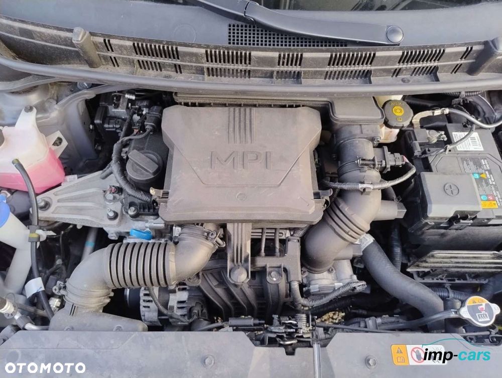 Hyundai i10 - 15