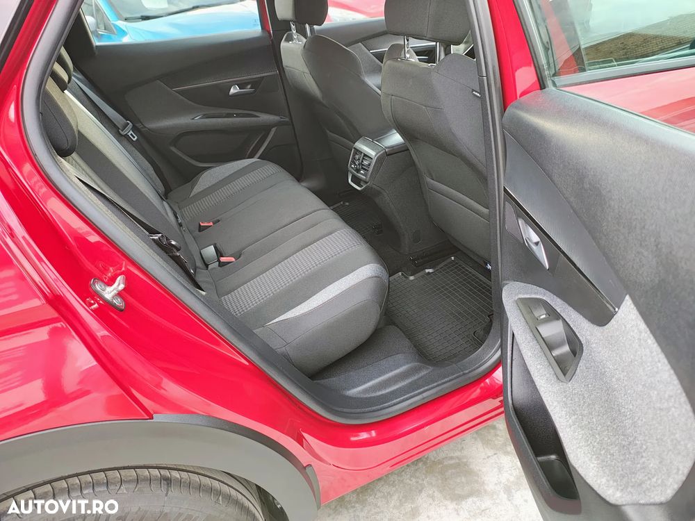 Peugeot 3008 BlueHDi 130 Stop & Start EAT8 Active Business-Paket - 9