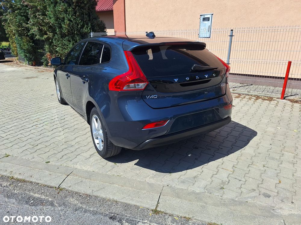 Volvo V40 D2 Kinetic - 5