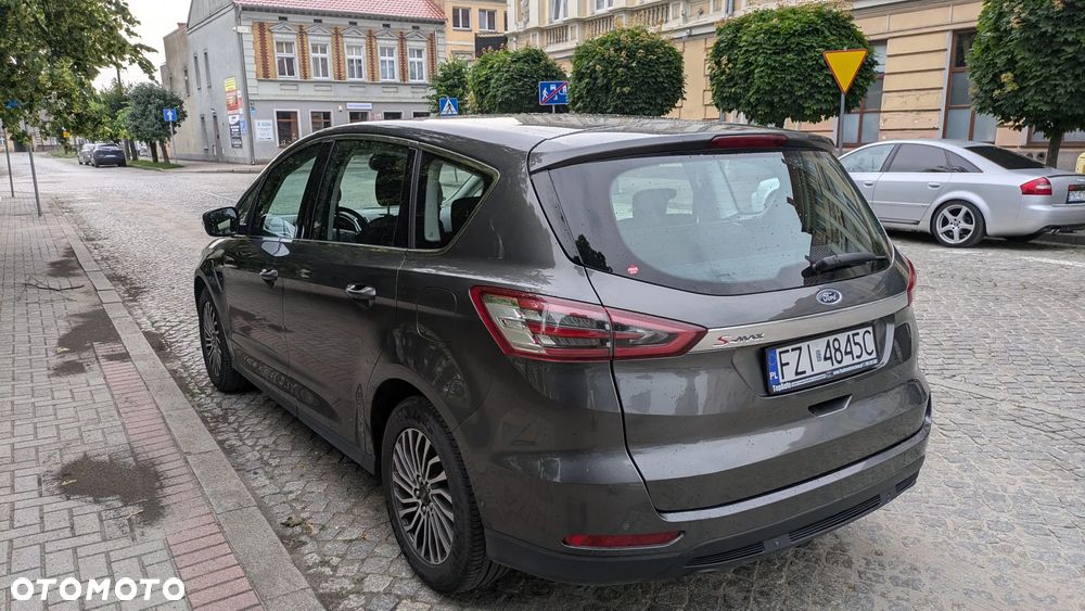 Ford S-Max 2.0 EcoBlue Titanium - 4