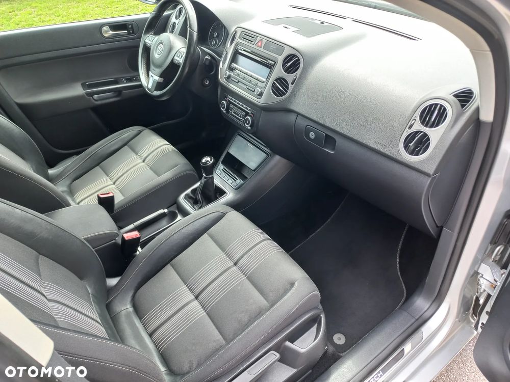 Volkswagen Golf Plus 2.0 TDI DPF MATCH - 25