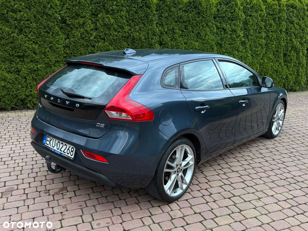 Volvo V40 D2 Drive-E Momentum - 5