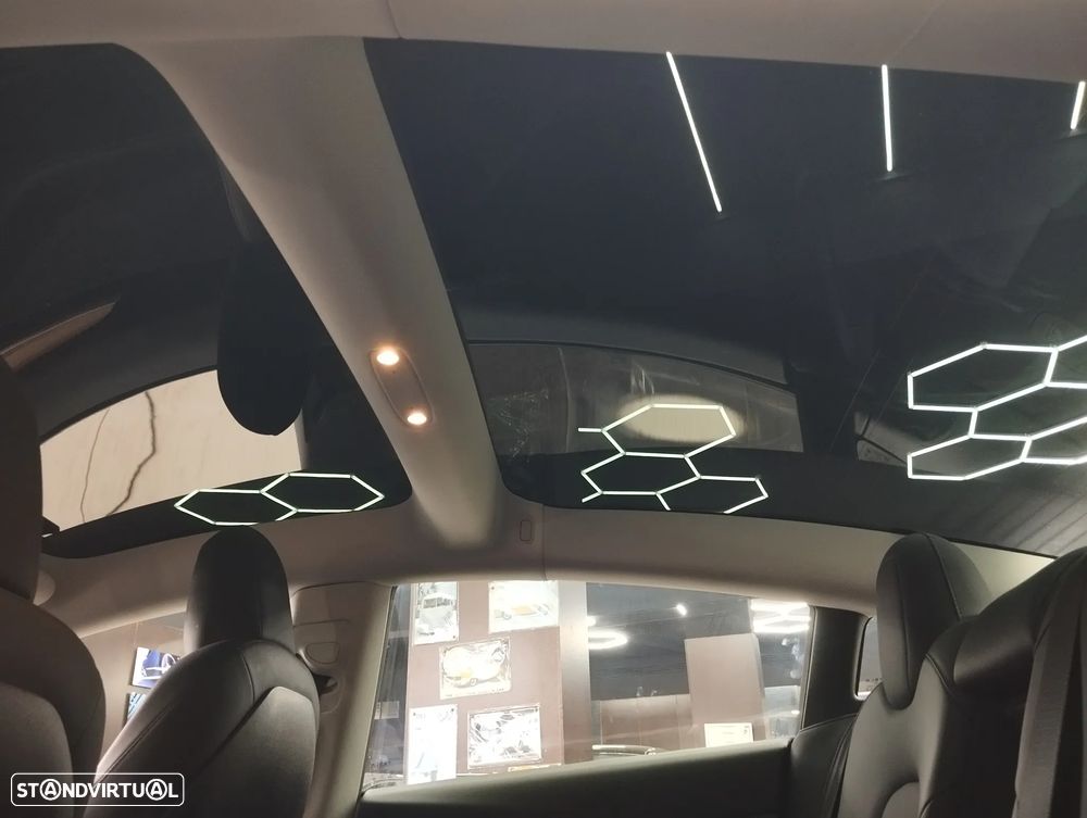 Tesla Model 3 Long Range Tração Traseira - 17
