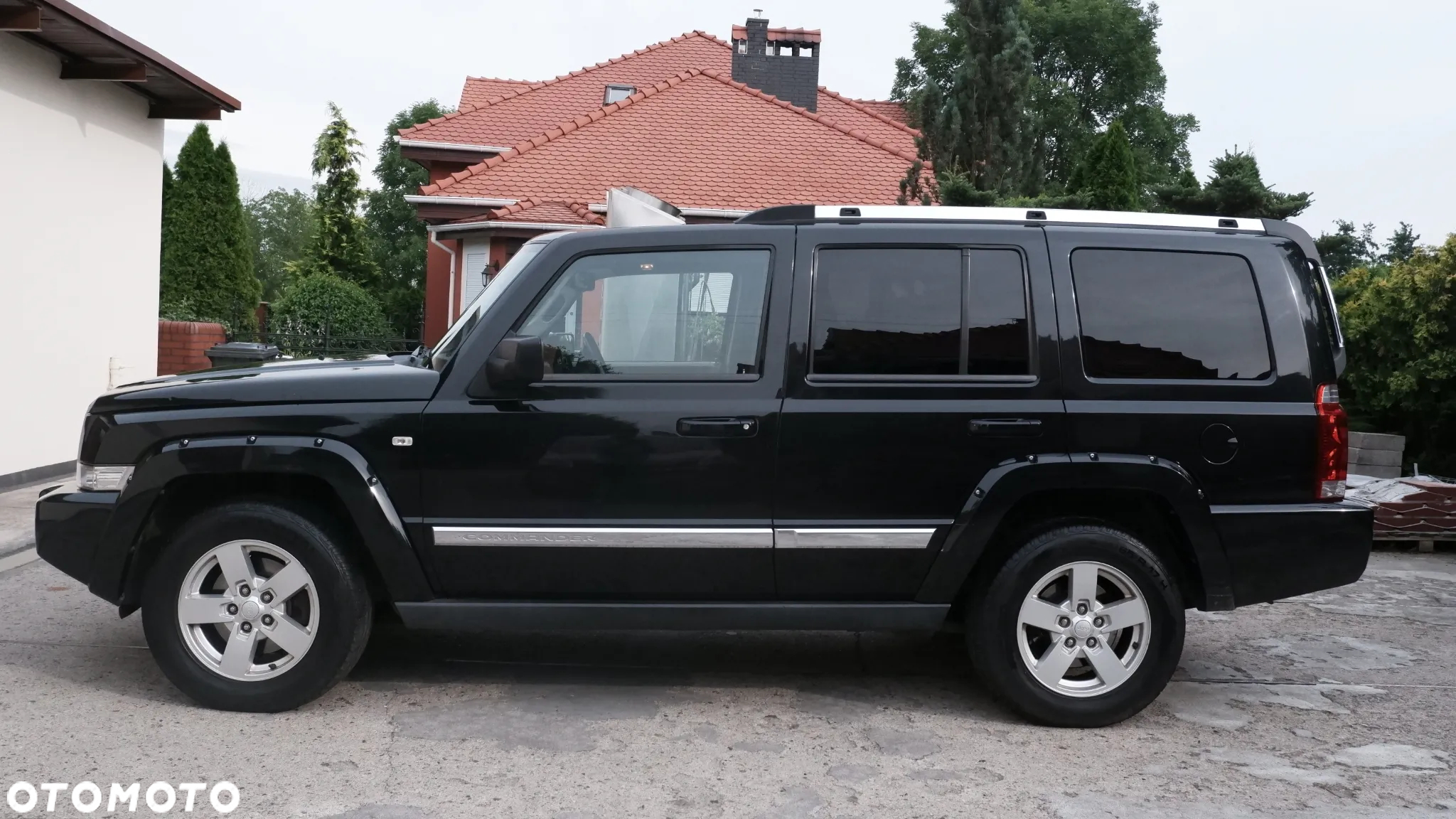 Jeep Commander 3.0 CRD Overland