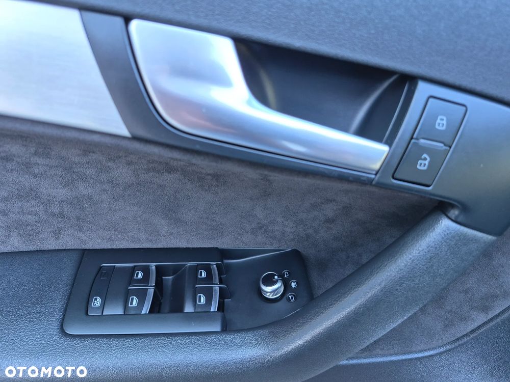 Audi A3 Sportback 2.0 TDI DPF S line Sportpaket - 14