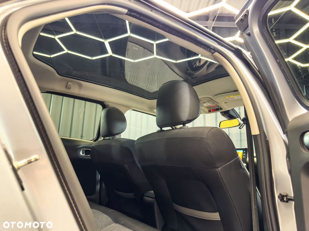 Citroën C4 Cactus 1.2 PureTech Feel S&S EAT6 - 29