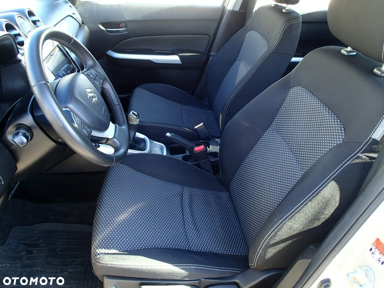 Suzuki Vitara 1.6 Comfort 2WD - 9