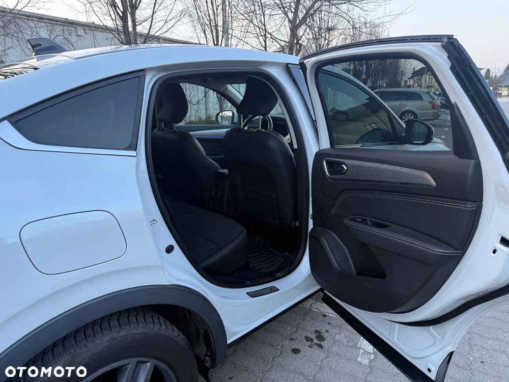 Renault Arkana 1.6 E-TECH Intens MMT - 8