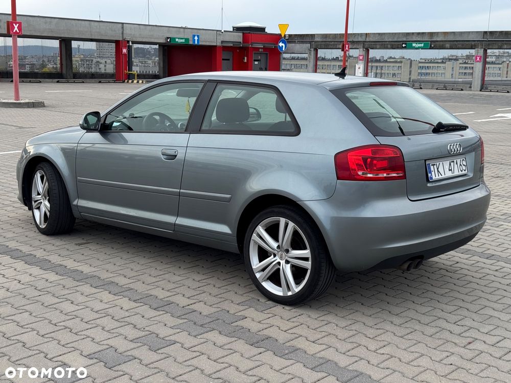 Audi A3 3-drzwiowe 1.9 TDI DPF Ambiente - 5
