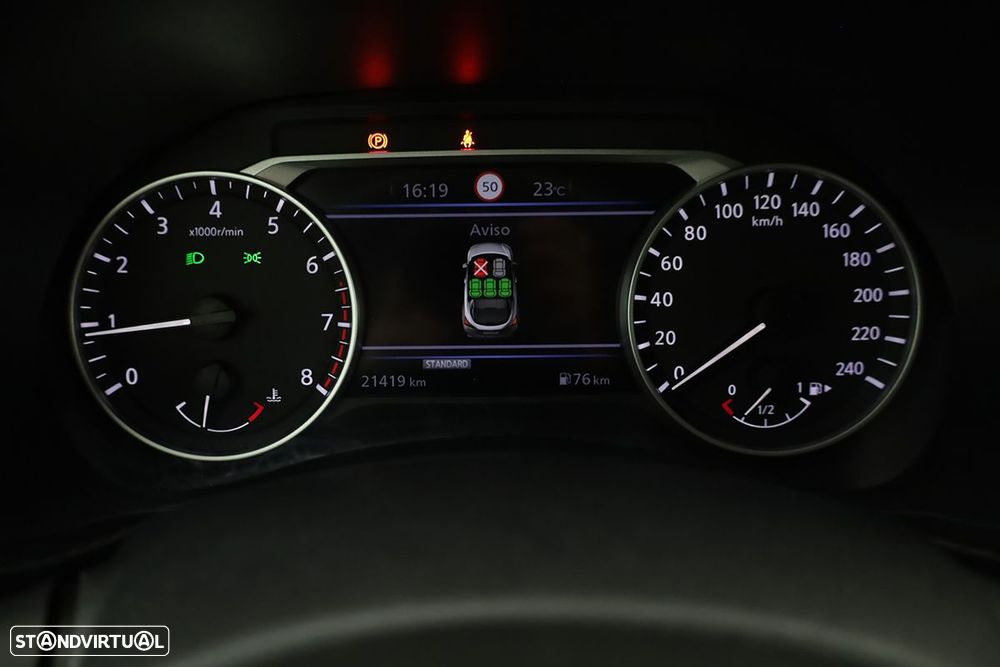 Nissan Juke 1.0 DIG-T N-Connecta - 16