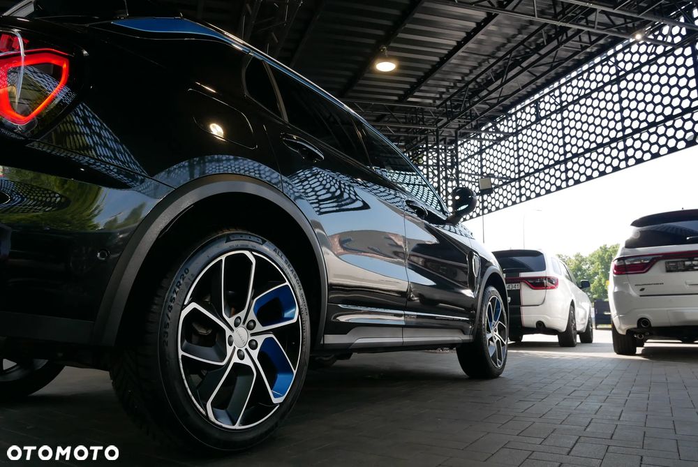 Lynk & Co 01 - 37