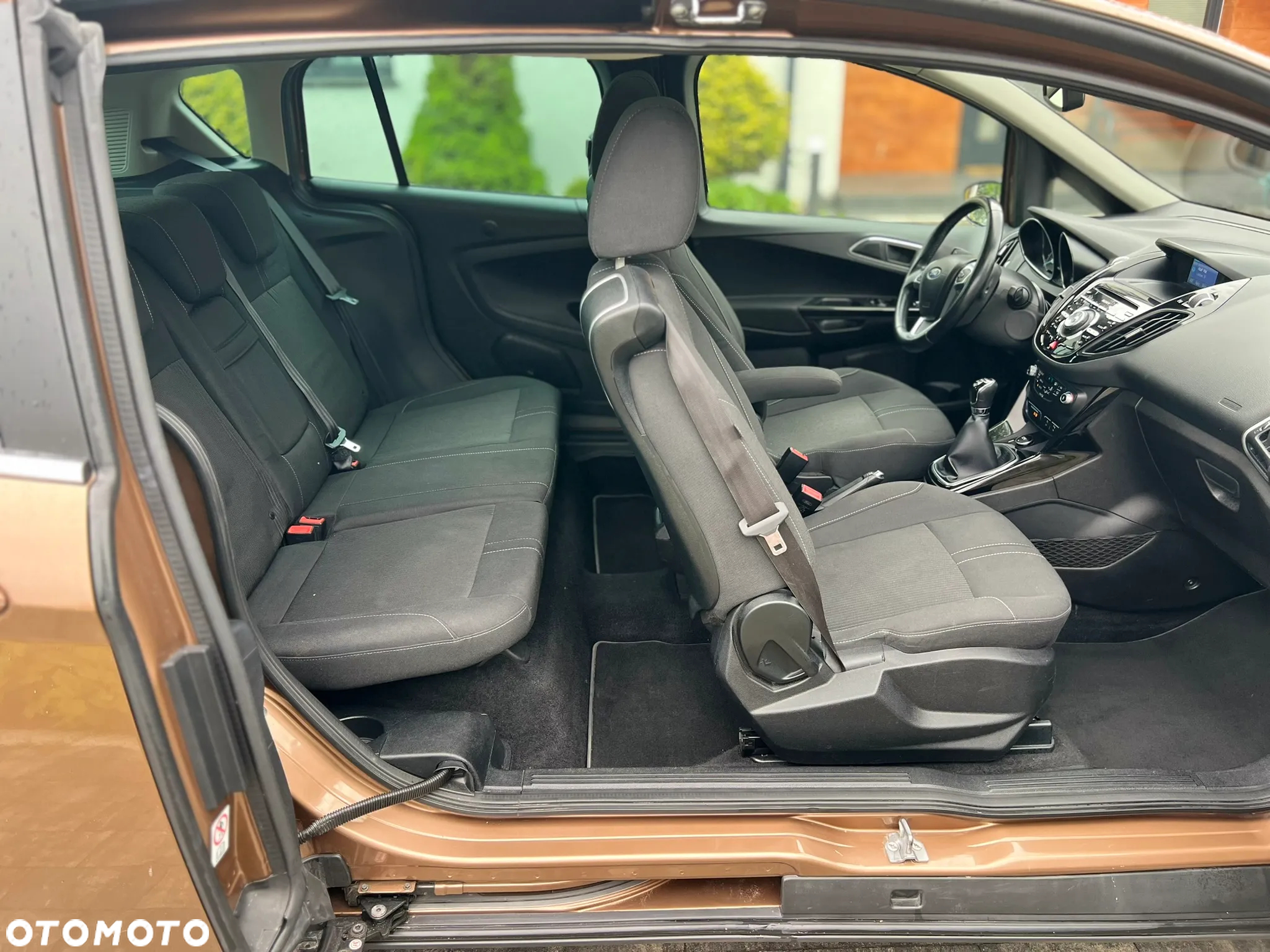 Ford B-MAX - 13