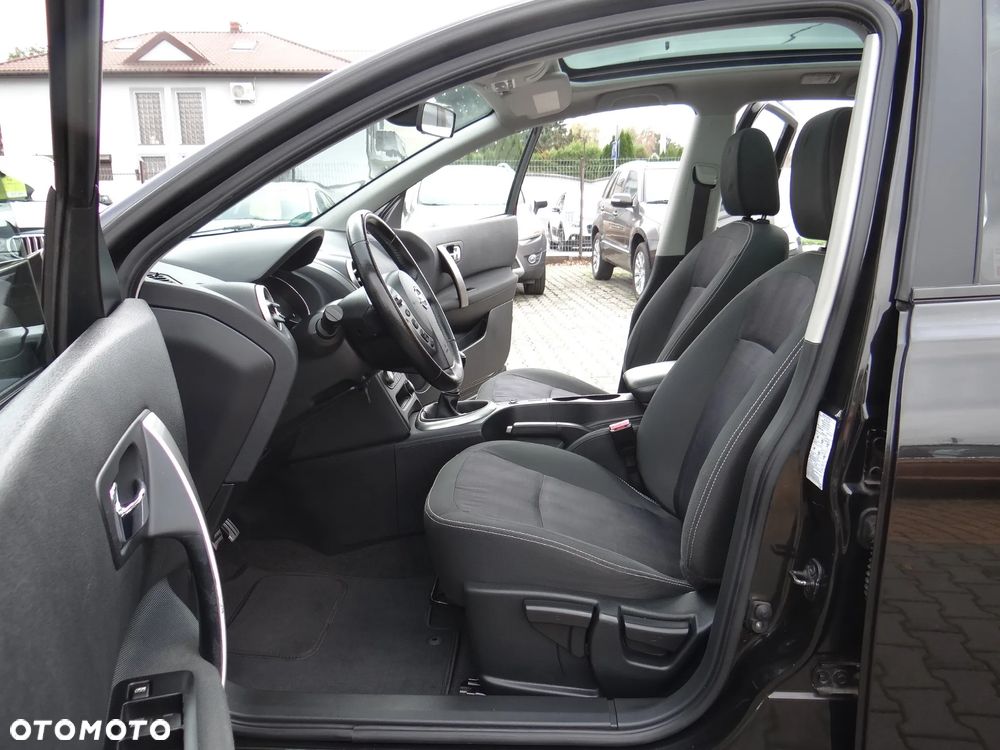Nissan Qashqai+2 2.0 Tekna - 23