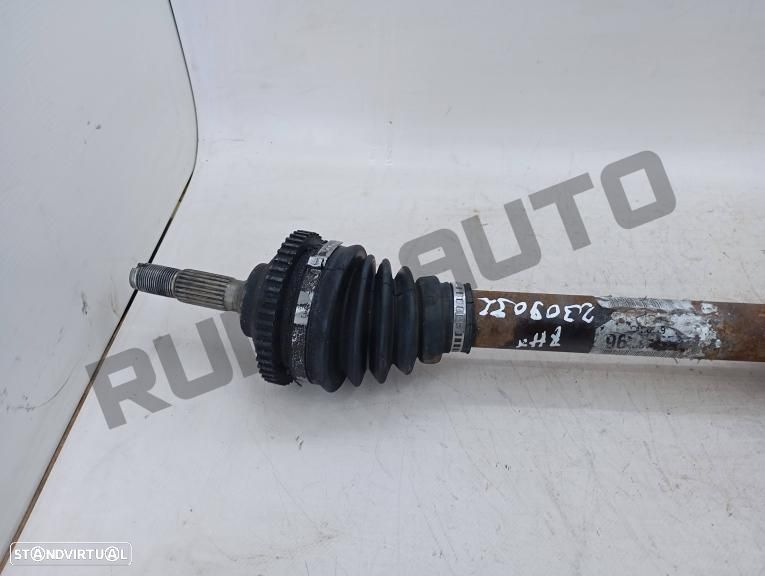 Transmissão Frente Direita  Peugeot 206 [1998_2012] 1.4 Hdi Eco - 2