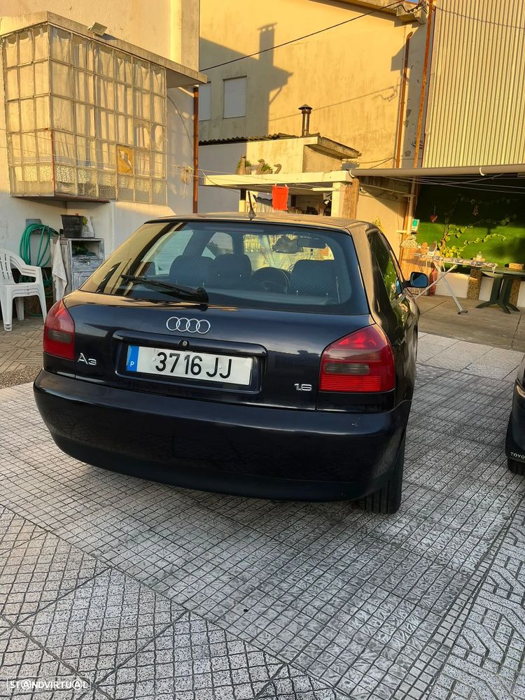 Audi A3 1.6 - 6