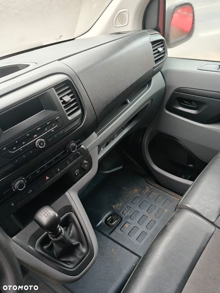Peugeot EXPERT - 12