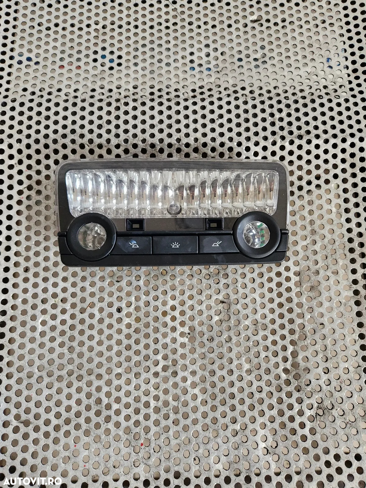 Plafoniera Spate Bmw Seria 7 F01 F02 F03 F04 Dezmembrez Bmw Seria 7 F01 F02 F03 F04 - 3