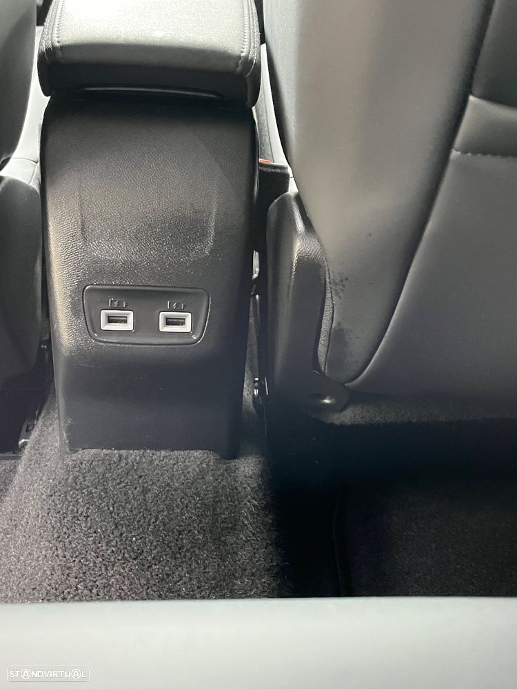 Peugeot 2008 PureTech 100 Style - 24