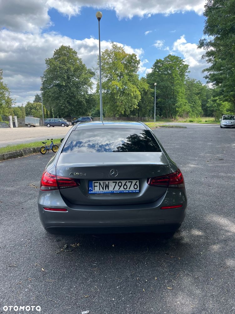 Mercedes-Benz Klasa A 180 d 7G-DCT - 4