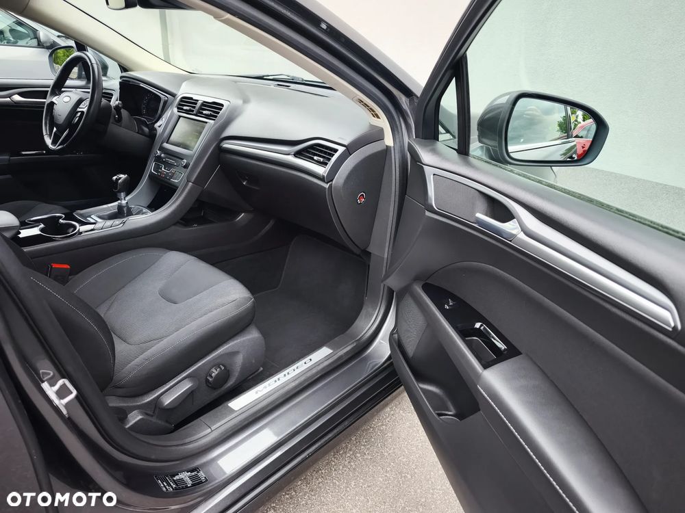 Ford Mondeo 2.0 TDCi ECOnetic Start-Stopp Titanium - 21