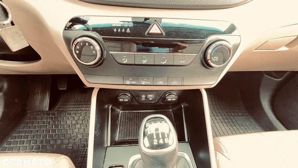 Hyundai Tucson 1.6 GDi Classic 2WD - 19