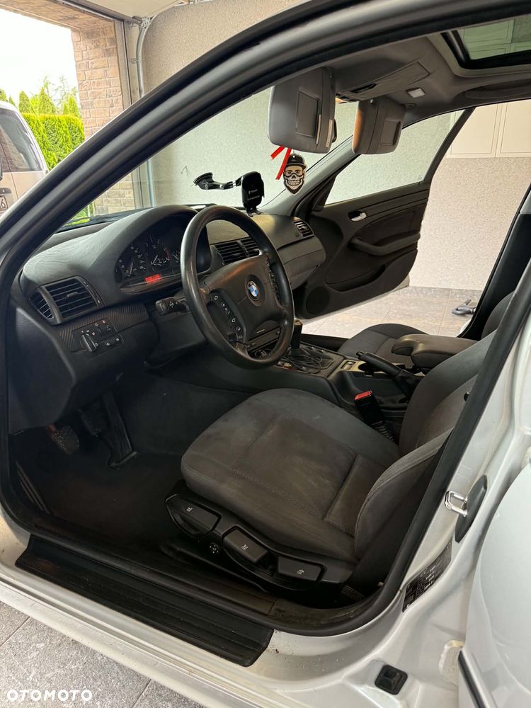 BMW Seria 3 320d - 16