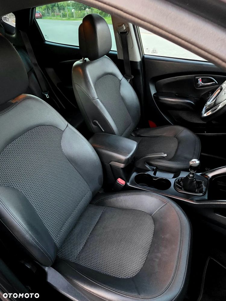 Hyundai ix35 1.7 CRDi Premium 2WD - 4