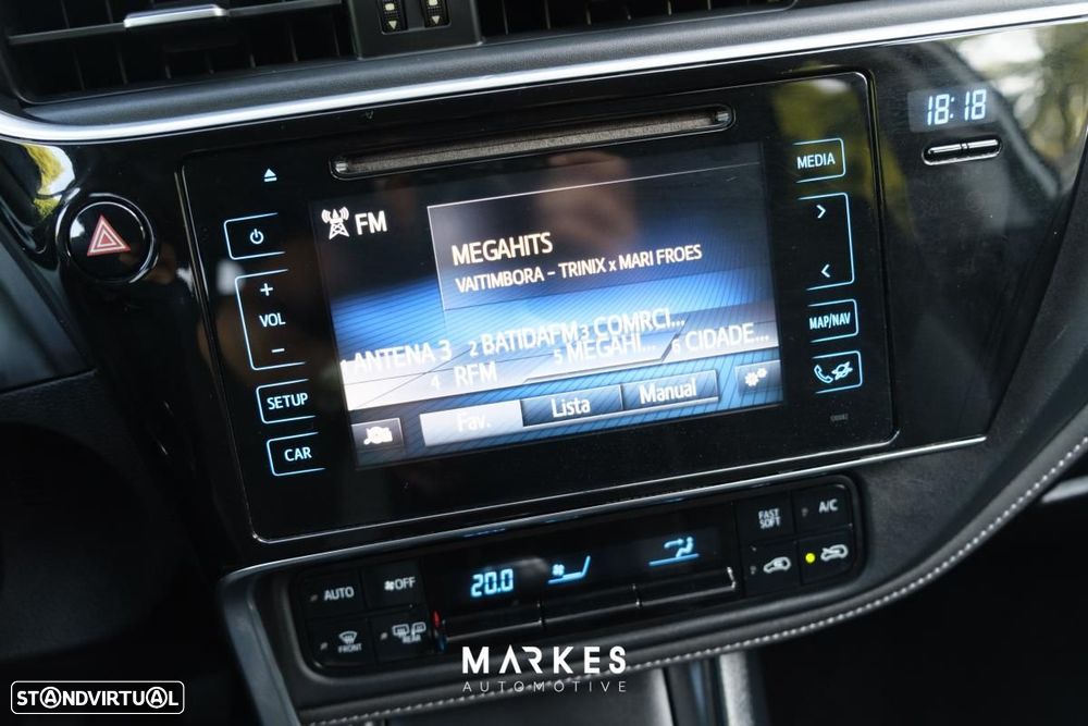 Toyota Auris - 17