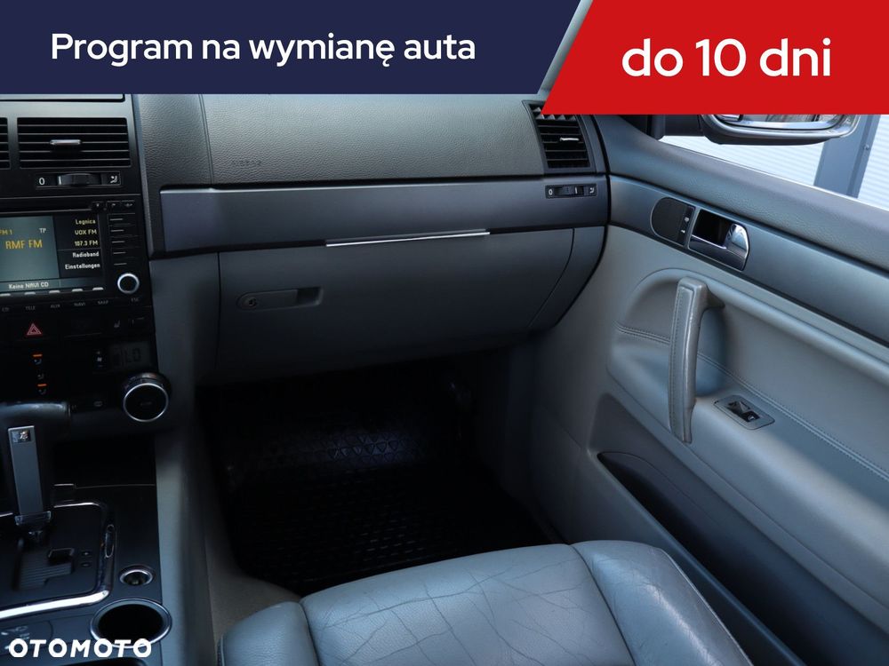 Volkswagen Touareg - 10