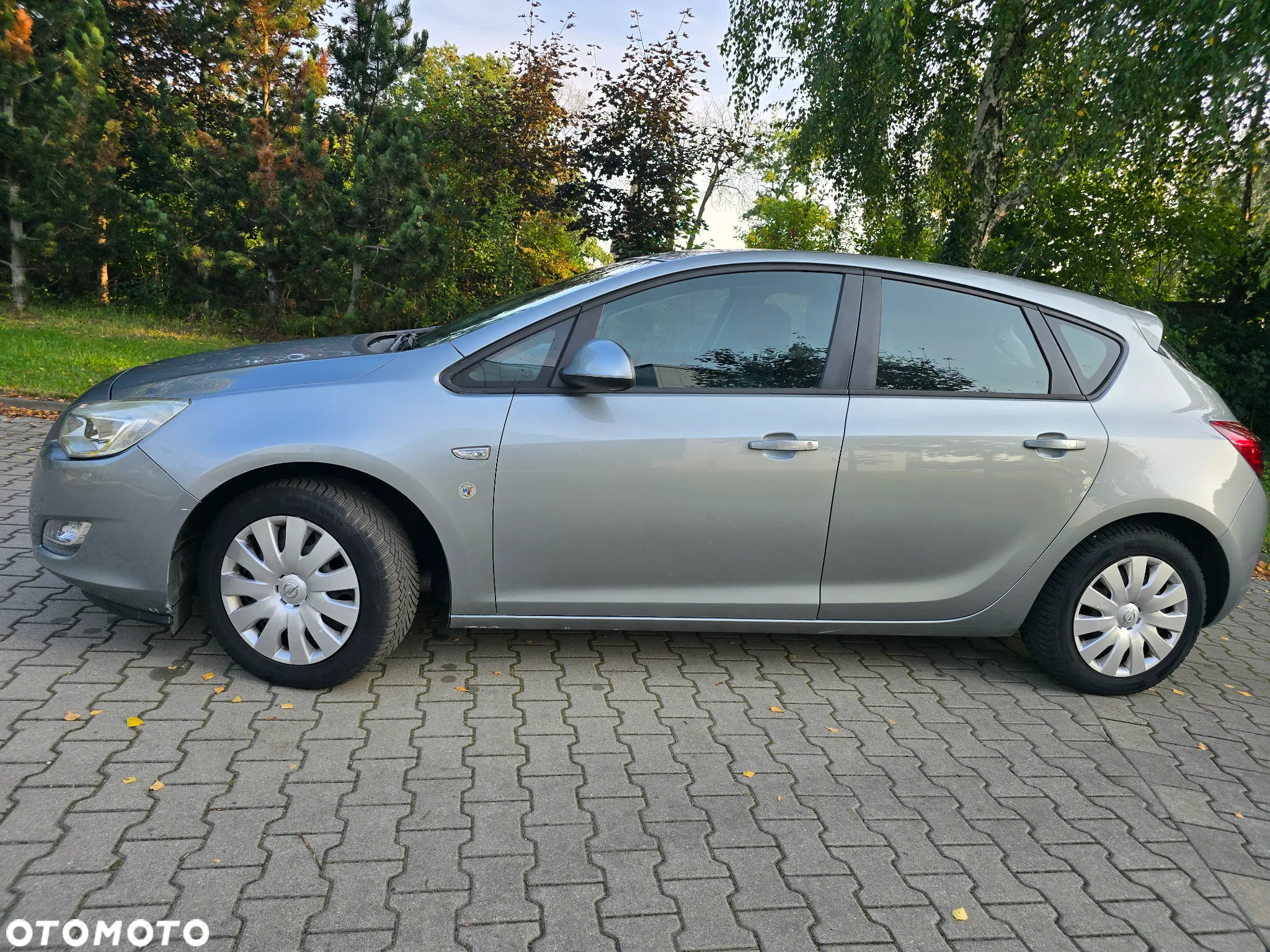 Opel Astra 1.4 EcoFLEX 150 Jahre - 6